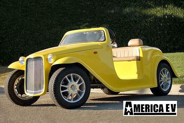 Yellow America EV California Roadster 4 Passenger Golf Cart affordable golf cart rental, golf cart rent marathon